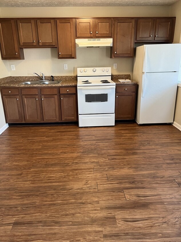 Photo - 4216 Flintlock Dr (Louisville, KY)