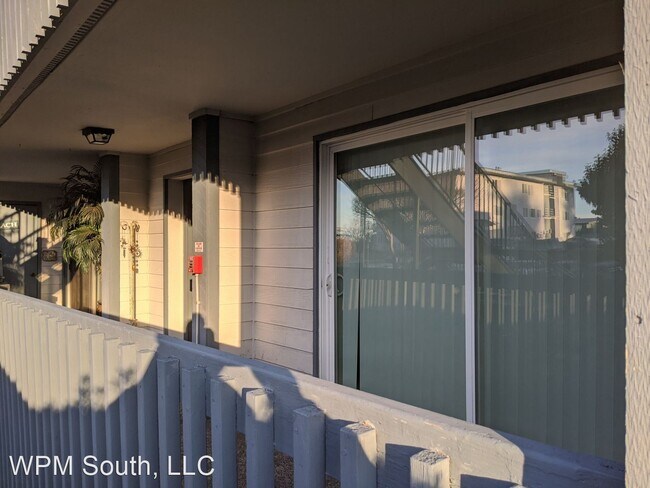 Foto del edificio - 2 br, 1 bath House - 22991 Marine View Dri...