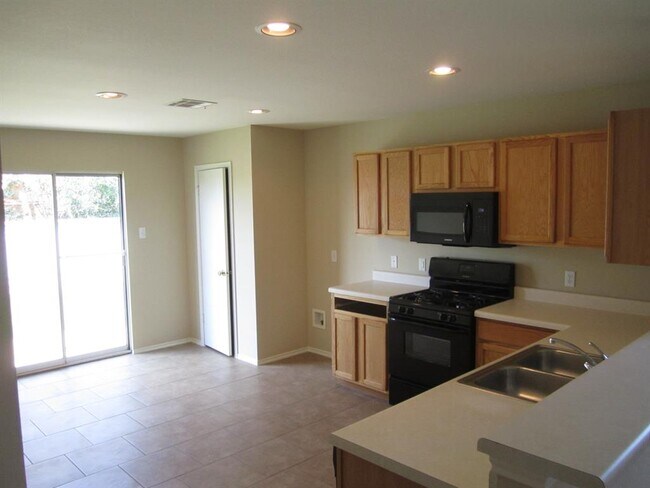 Building Photo - 13124 Maidenhair Tr