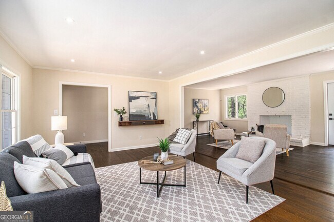 Foto del edificio - 9640 Cedar Grove Rd
