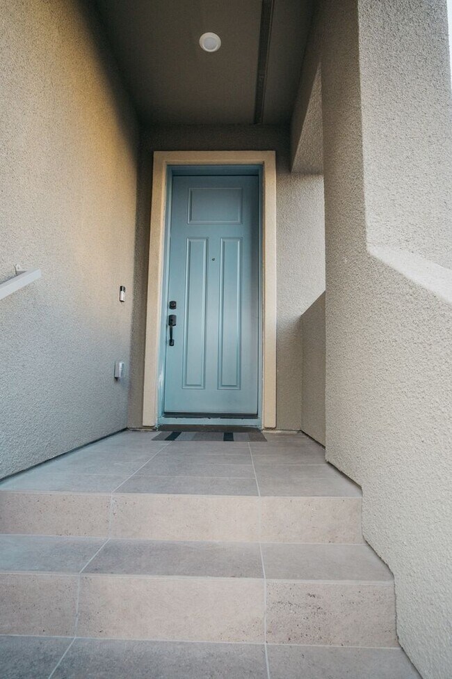 Foto del edificio - Brand New Custom 4BR House in Las Vegas wi...