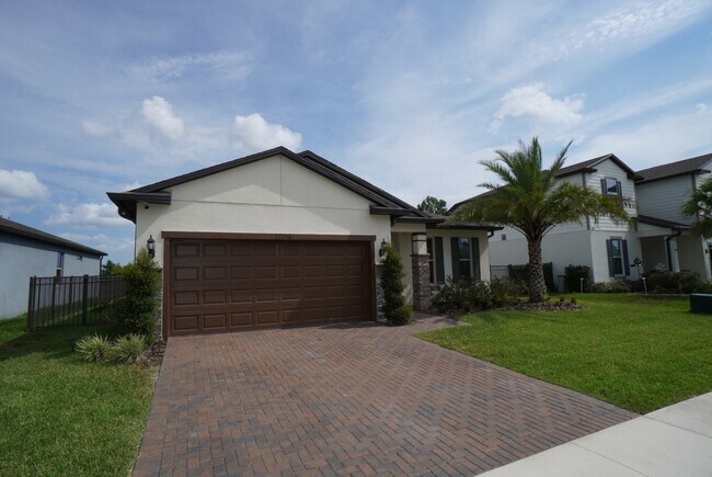 Building Photo - 17256 Goldcrest Loop