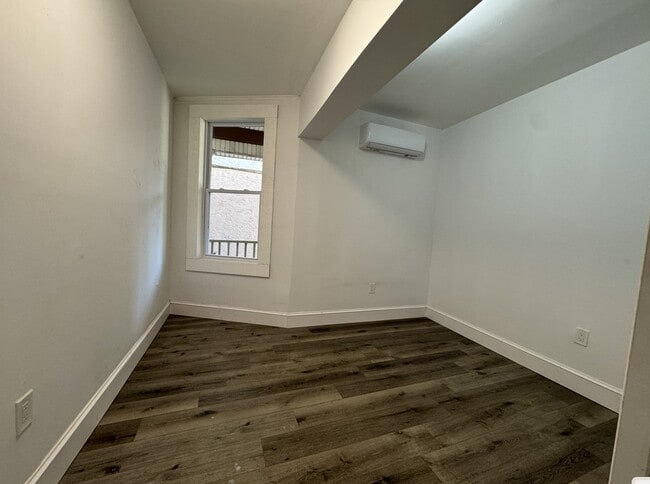 96 Lembeck Ave 1 - 188 Lembeck Ave