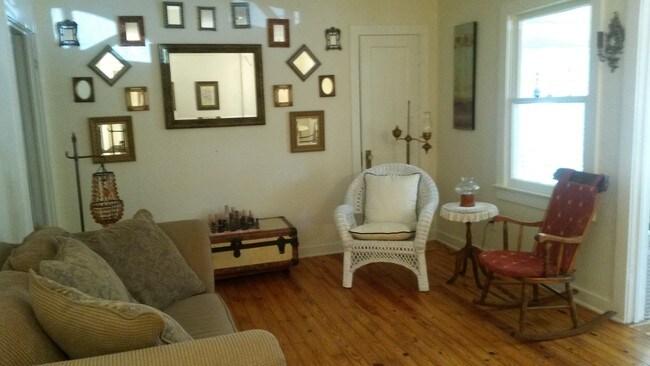 Foto del edificio - 152 Flomich St