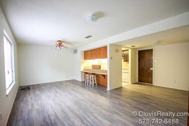 Foto del edificio - 3512 Adenmor Ct