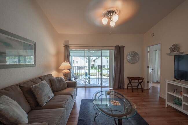 Foto del edificio - 1300 Misty Pines Cir