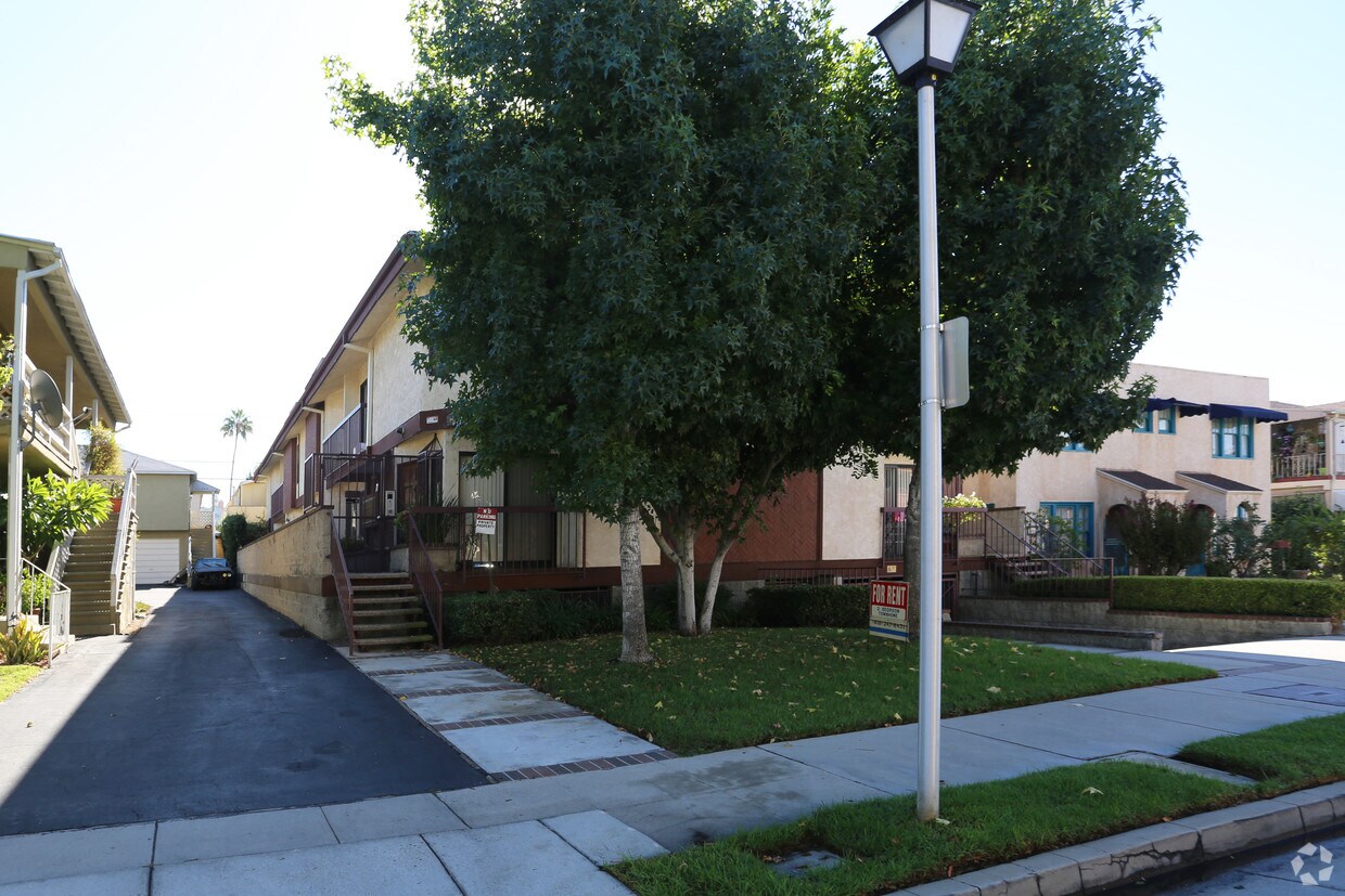 Foto del edificio - 1120 N Maryland Ave