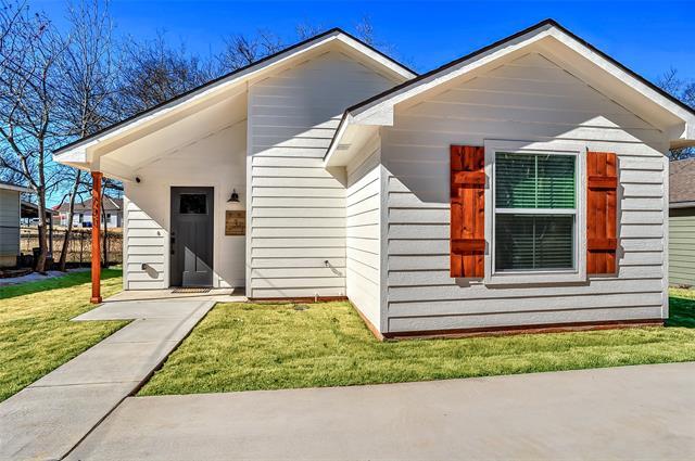 Building Photo - 731 Layne Dr