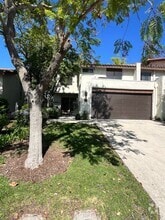 Building Photo - 889 Shadow Lake Dr