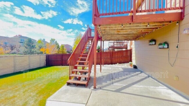 Foto del edificio - 7357 Legend Hill Dr