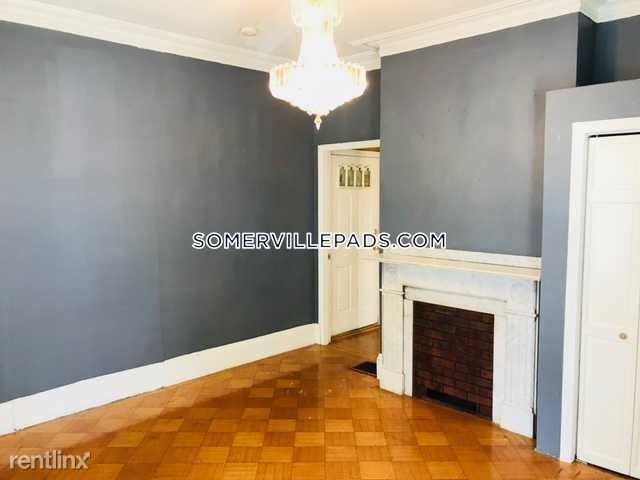 Foto del edificio - 3 br, 2 bath  - 17 Bond St # 1H