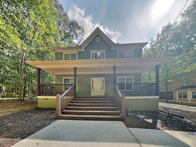 Building Photo - 4492 Bakers Ferry Rd SW