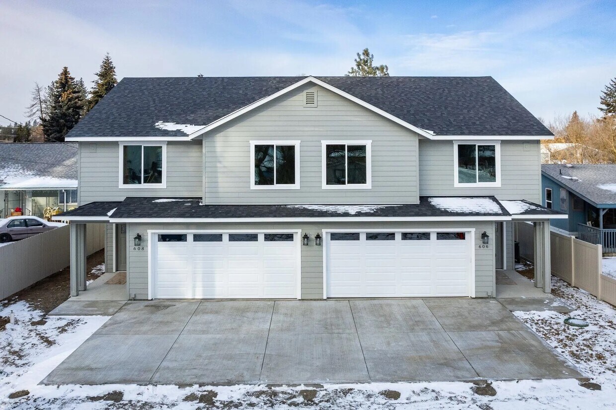 606 S Howe Rd, Spokane Valley, WA 99212 Townhome Rentals in Spokane