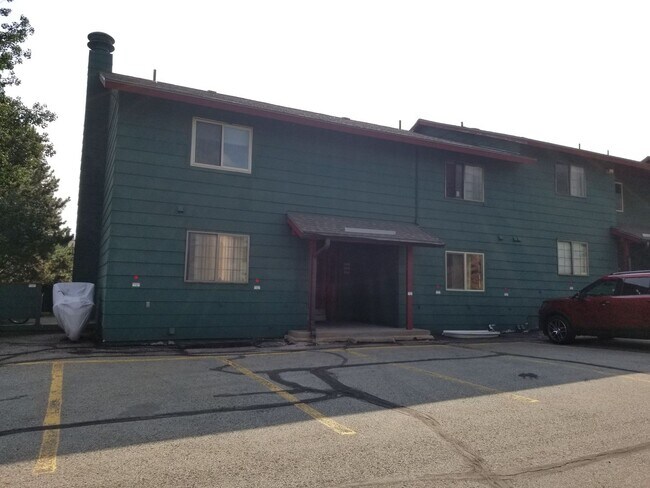 Building Photo - Long Term Rental- Dillon Valley West C202