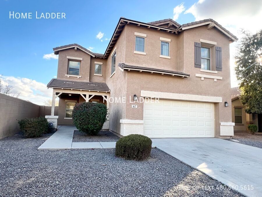 Foto principal - Beautiful Two Story - 3 Bed, 2.5 Bath San ...