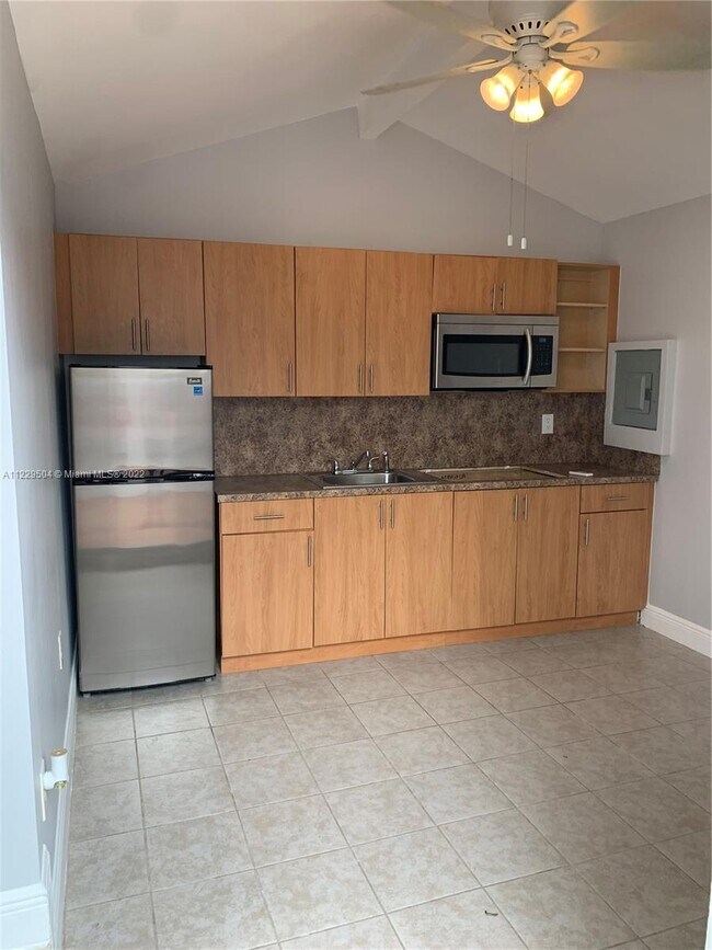 Building Photo - 11340 SW 41st Terrace