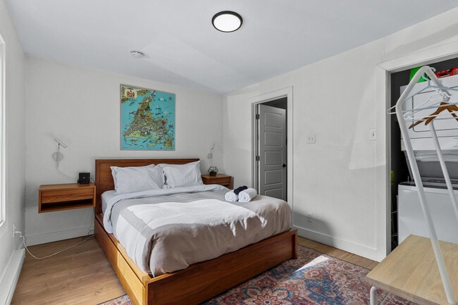 Photo du bâtiment - 110 Queens Rd