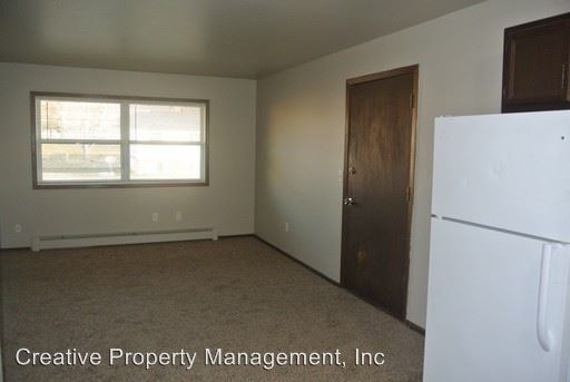 Building Photo - 1309 14th Ave NW