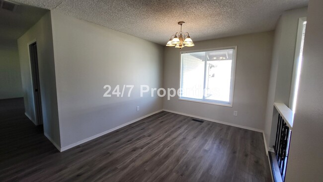 Building Photo - New Everything! - Beautiful Ranch Home in ...