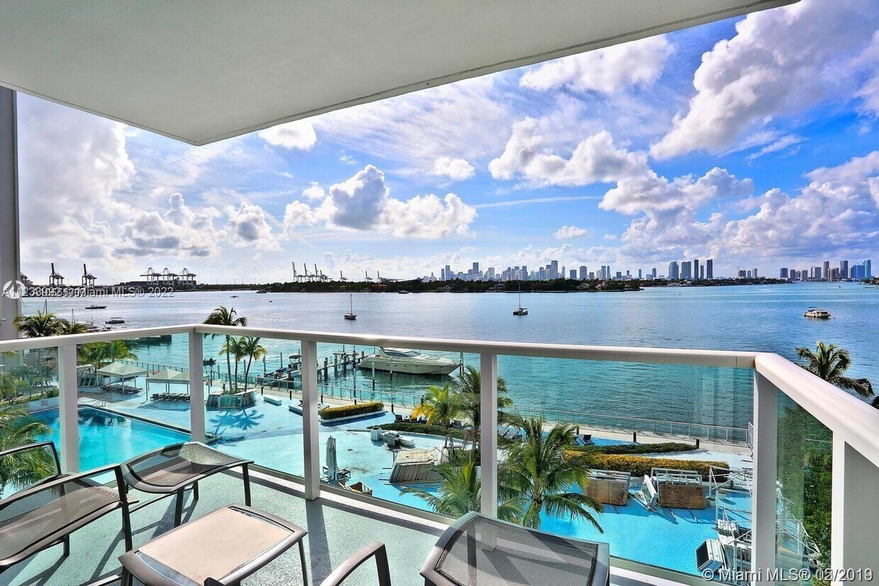 Foto principal - 1000 West Ave