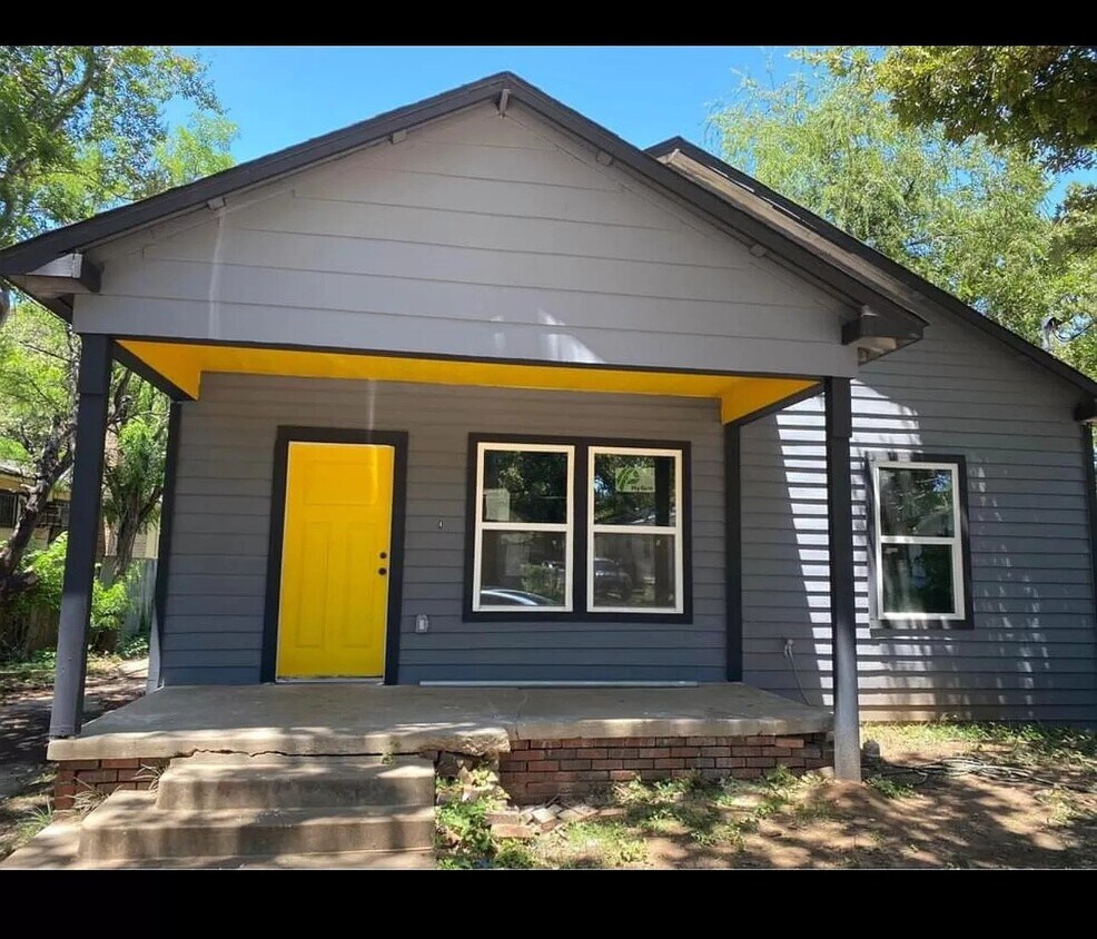 Primary Photo - Ready to move in
