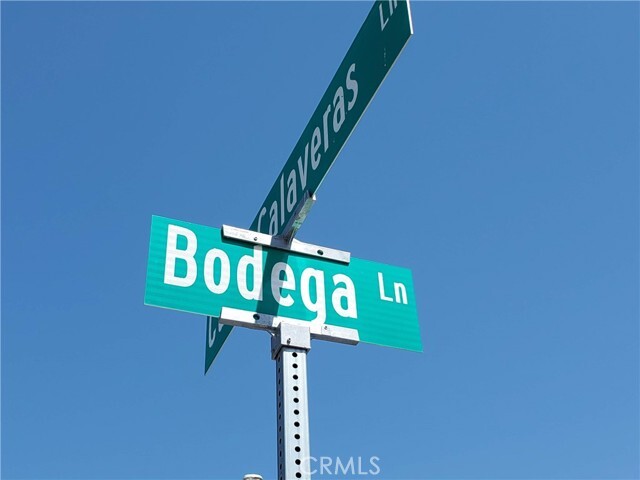 Foto del edificio - 25640 Bodega Ln