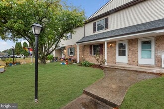 Building Photo - 143 Thomas Dr