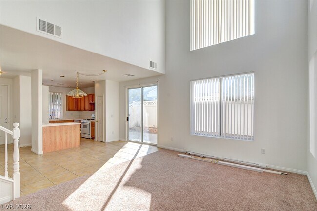 Foto del edificio - 6180 Bridgeport Hills Ave