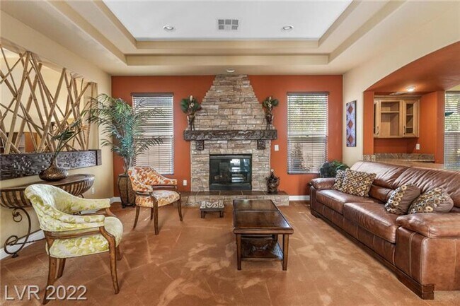 Building Photo - Gorgeous Home located in the Paseos!!