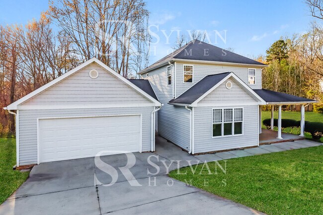 Building Photo - The Lifestyle You Deserve.