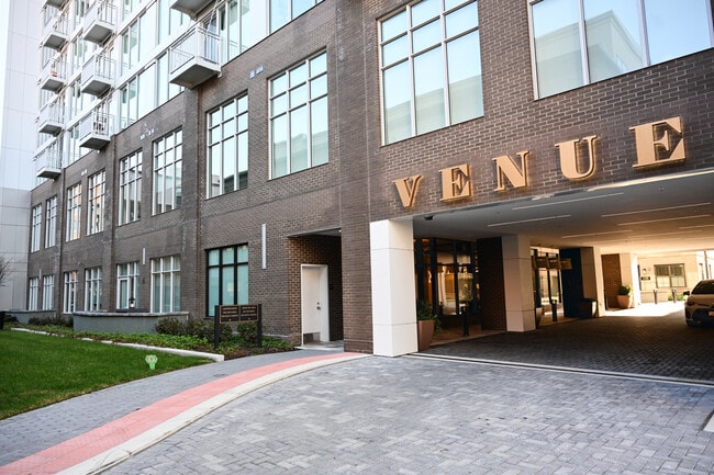 Venue Management Office - 943 N Fairfax St