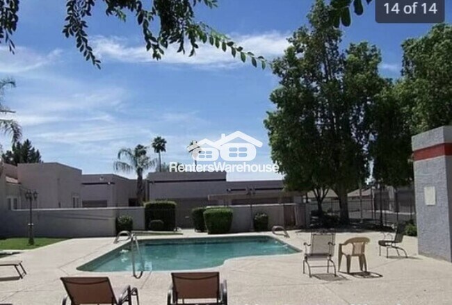 Foto del edificio - 9279 N 47th Dr