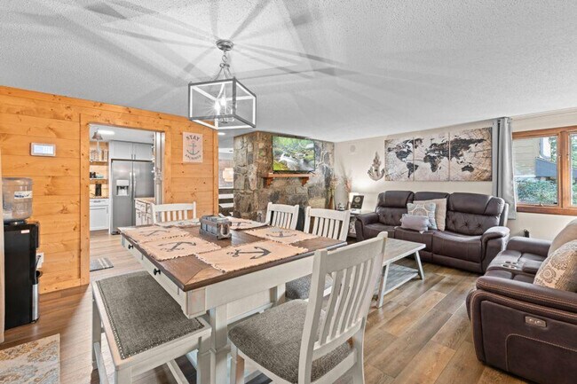 Foto del edificio - 2140 Battle Hill Rd