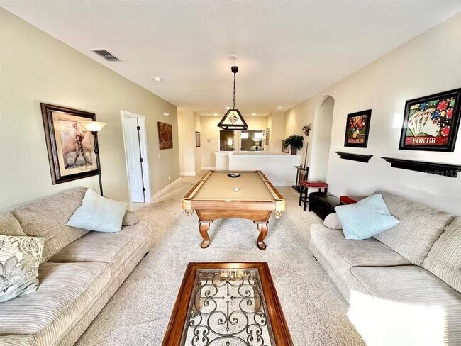 Foto del edificio - 4353 Acorn Ct