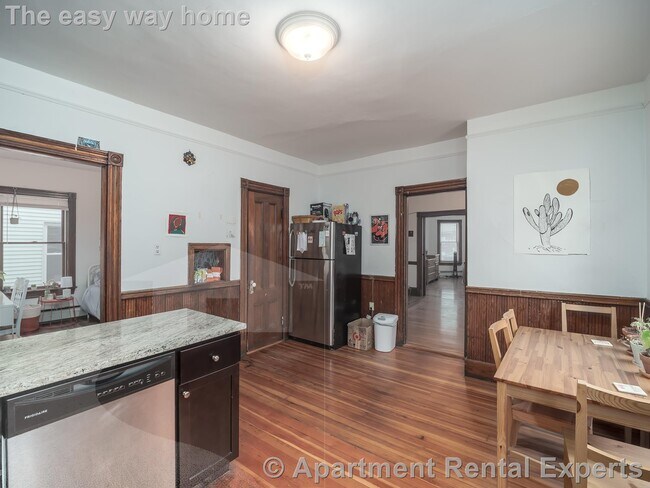 Foto del edificio - 318 Beacon St