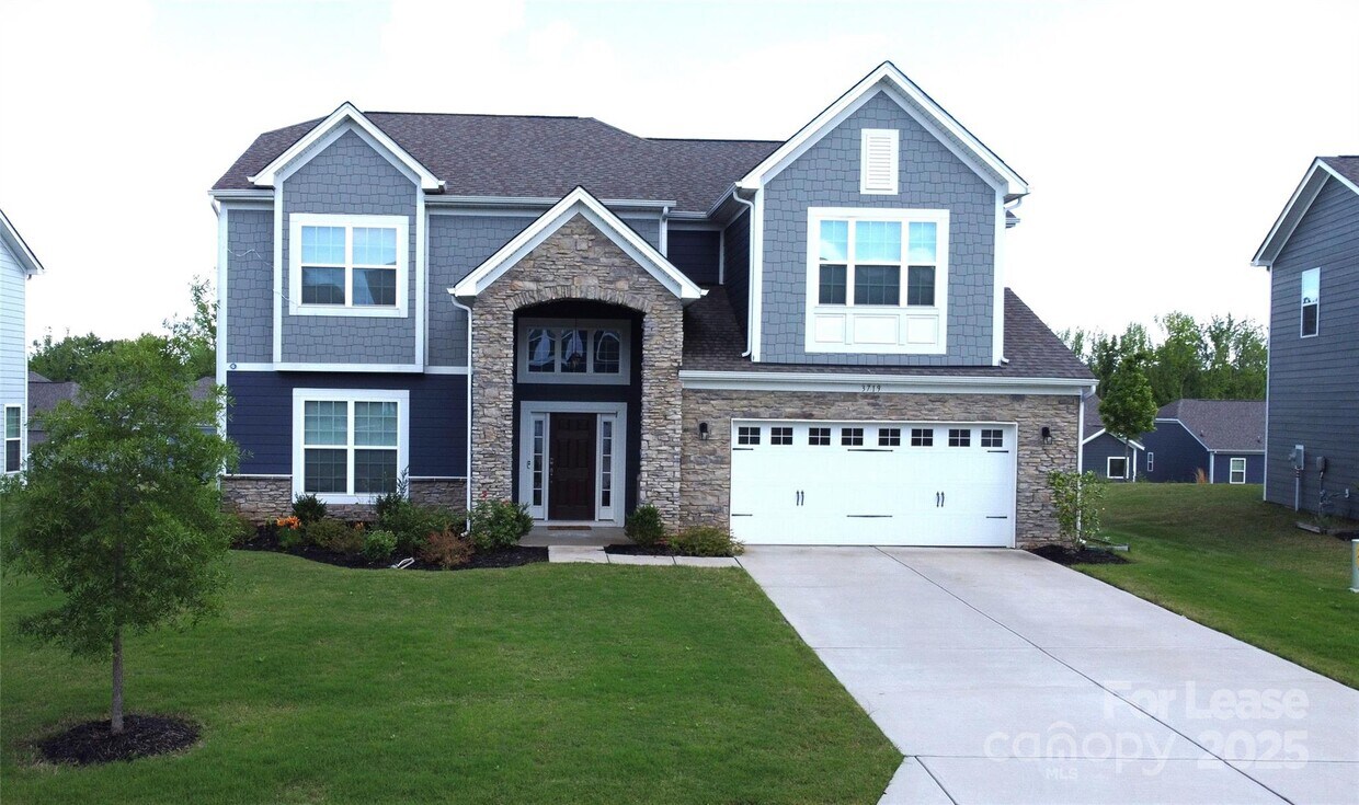 Foto principal - 3719 Wave Rock Ct