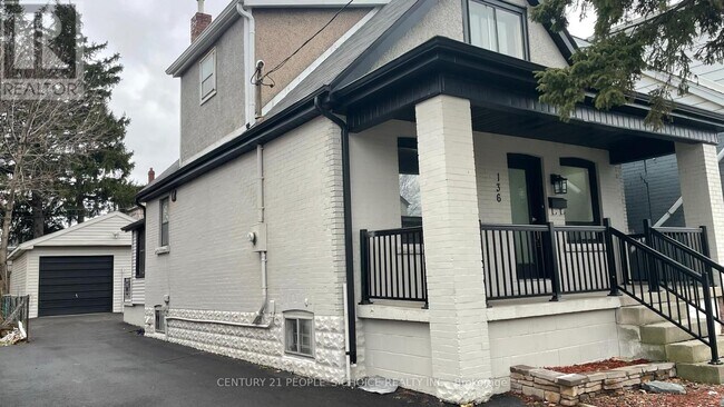 Photo du bâtiment - 136 Edgemont St N