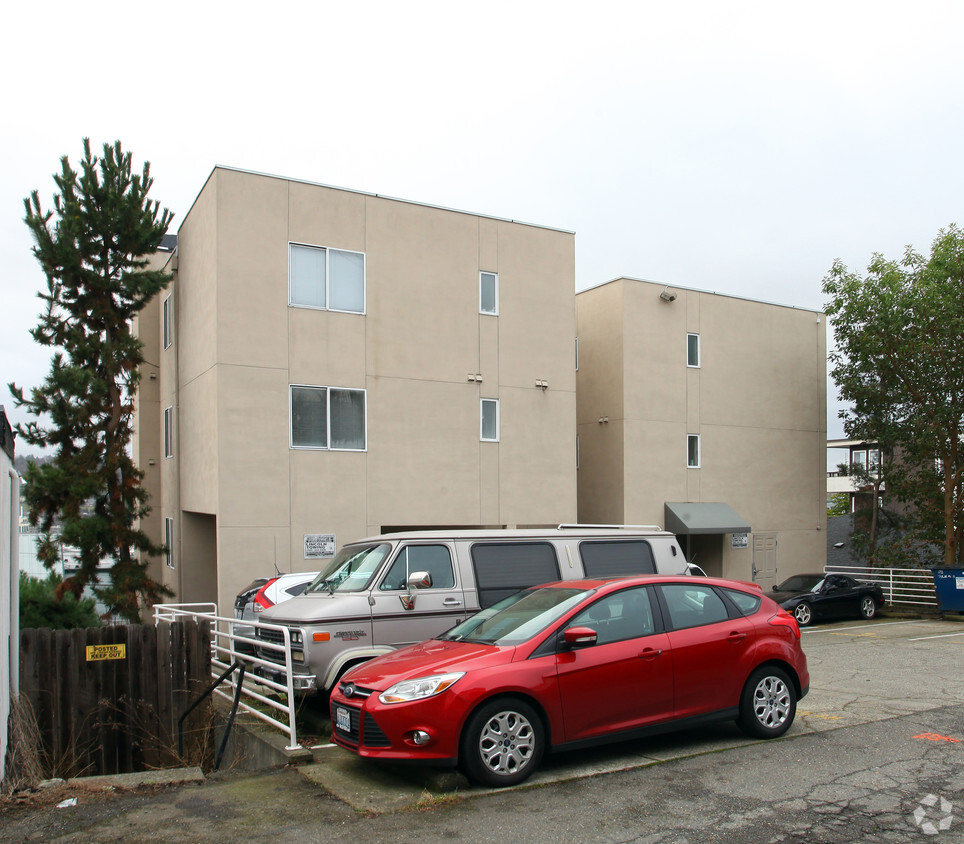 Foto del edificio - Eden Court Apartments