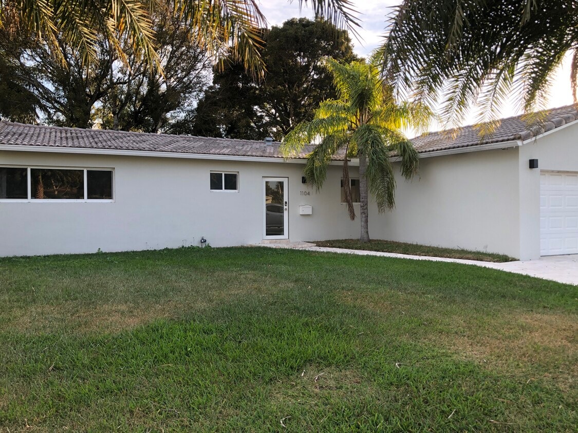 1104 Tangelo Is, Fort Lauderdale, FL 33315 House Rental in Fort Lauderdale, FL