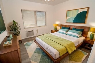 Building Photo - 777 NE 85th St