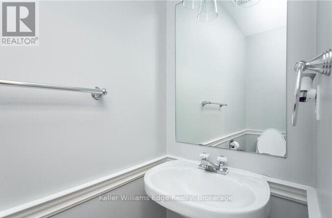 Building Photo - 2920 Headon Forest Dr