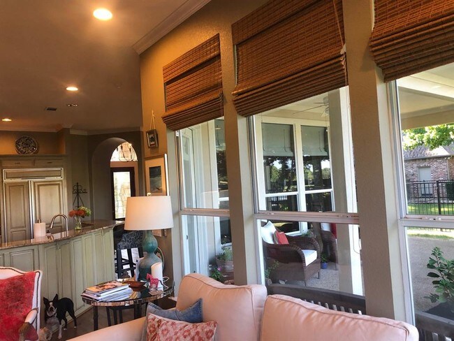 Foto del edificio - 1401 Kensington Ct