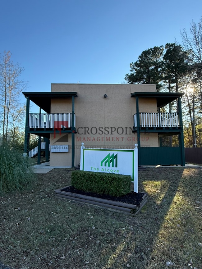 Building Photo - Tour Today! Studio Apartment in East Tyler! 1/2 Off First Full Months Rent!