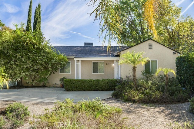 Primary Photo - 5318 Alhama Dr