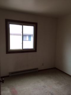 Building Photo - 658 Foxtree Cir