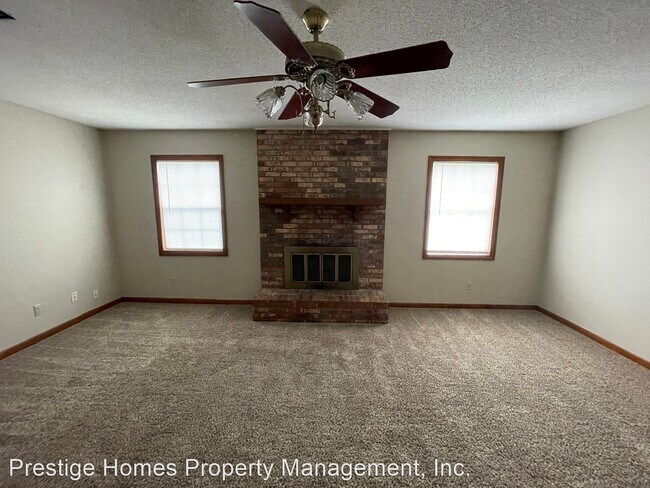 Foto del edificio - 3 br, 2 bath House - 801 Melbourne Drive