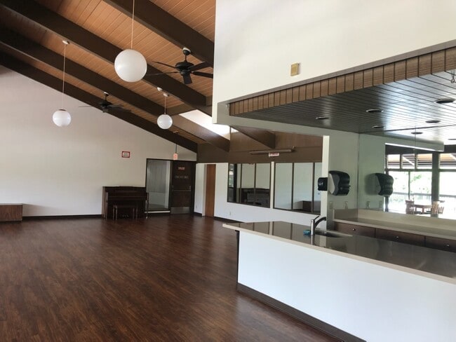 Newtown Rec Center - 98-619 Kilinoe St