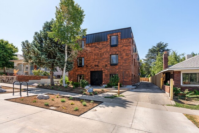 Photo - 1016 E 900 S Apartments