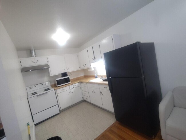 Foto del edificio - 2232 Channing Way