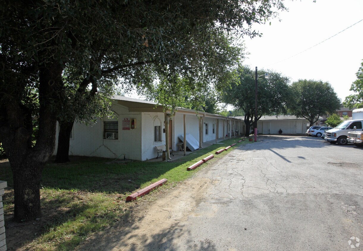 Jackson Street Apartments Apartments in Carrollton, TX